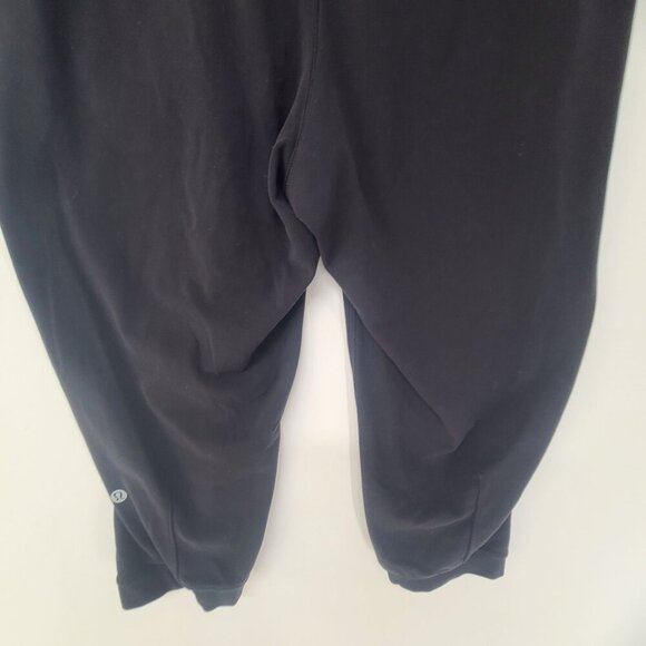 * Lululemon Women's Align Cropped Athletic Pannts Black " Active Workout - Picture 5 of 6